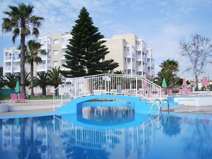 Astreas Beach Hotel Apartments 프로타라스 외부 사진