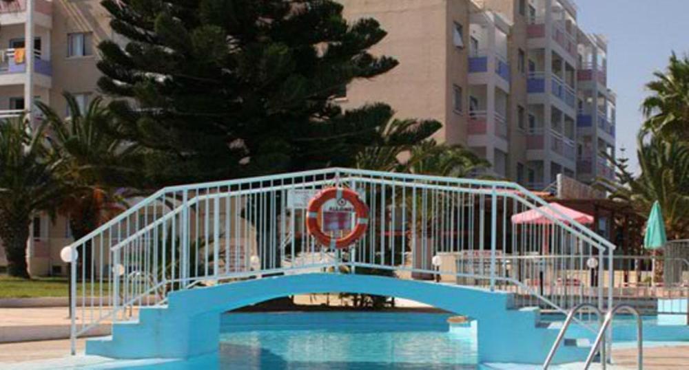 Astreas Beach Hotel Apartments 프로타라스 외부 사진